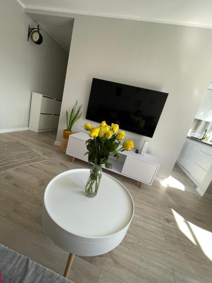 Luxury White Apartment By Marta Radom Exterior foto